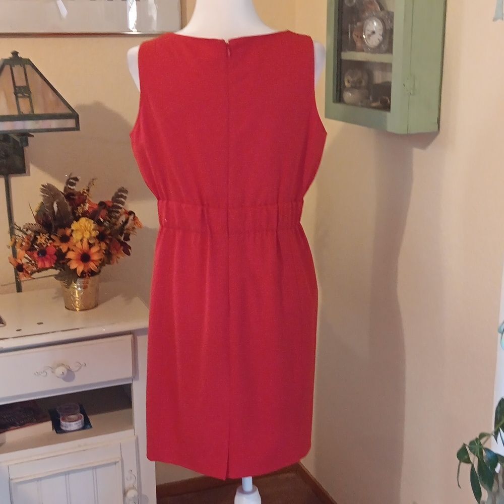Calvin Klein Red Dress With Hardware. - Picture 6 of 9